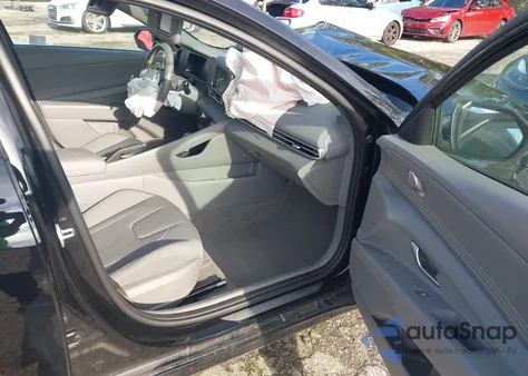 2025 Hyundai Elantra Sel Sport from USA, damaged, VIN KMHLM4DG4SU999391